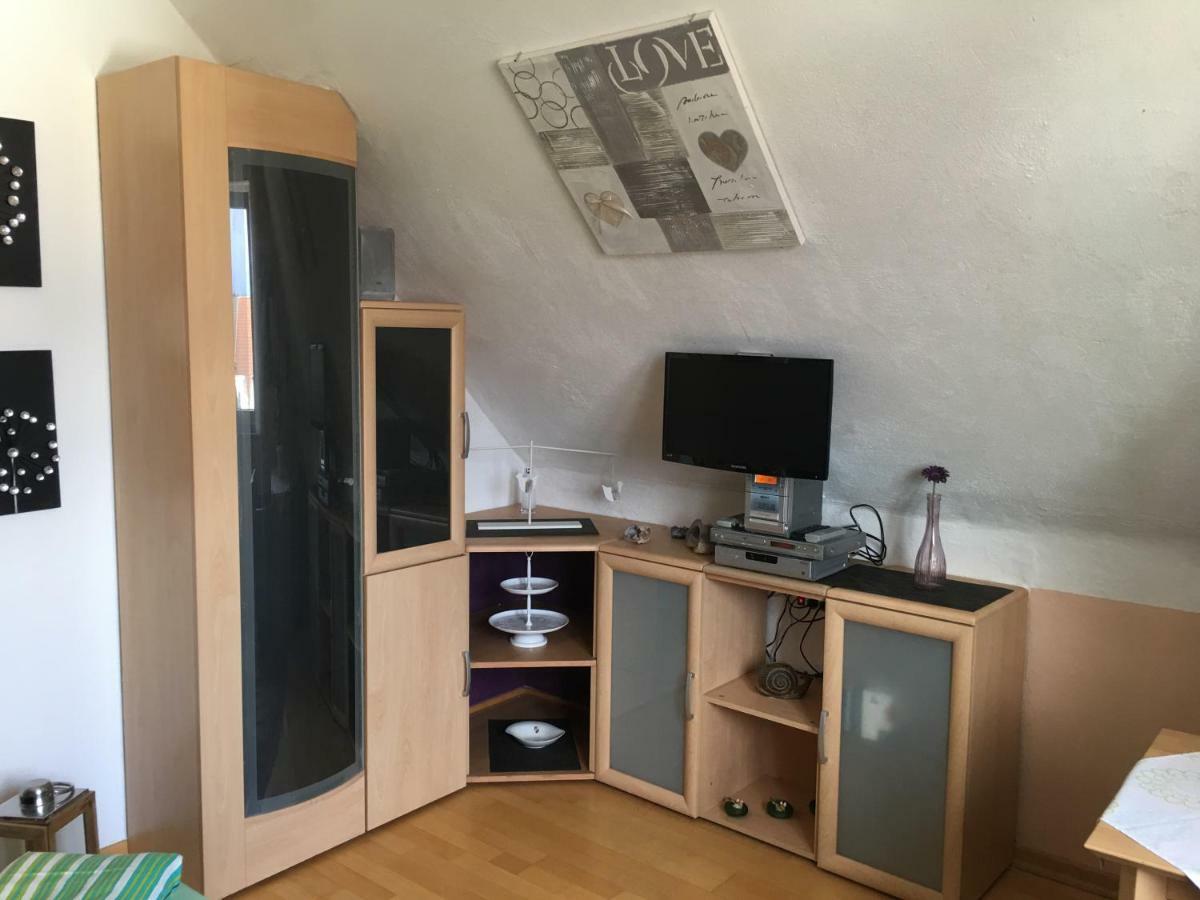 Sonnenappartment In Homburger Solarhaus Хомбург Экстерьер фото